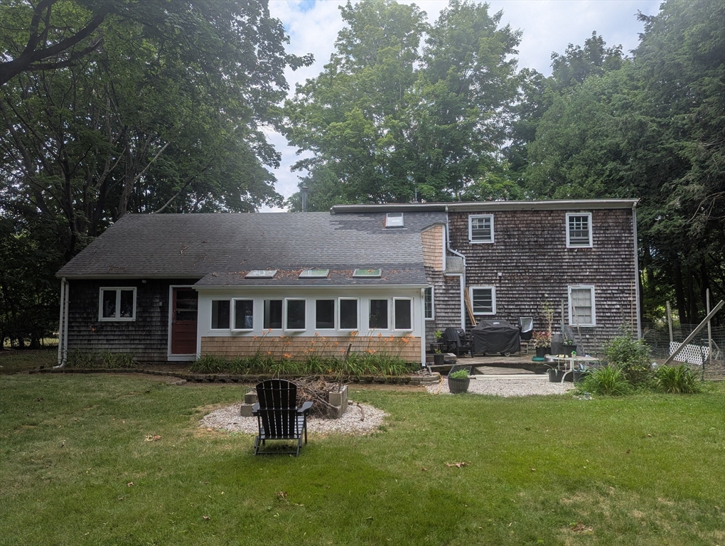 166 West Street Attleboro, MA 02703 - Photo 2 of 16