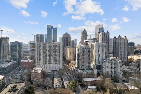$399,900 | 206 11th Street Northeast, Unit 205, Atlanta, GA 30309