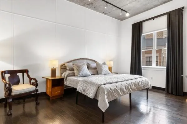 $399,900 | 206 11th Street Northeast, Unit 205, Atlanta, GA 30309