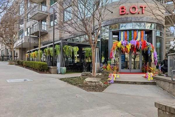 $399,900 | 206 11th Street Northeast, Unit 205, Atlanta, GA 30309