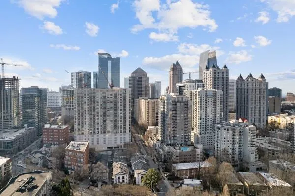 $399,900 | 206 11th Street Northeast, Unit 205, Atlanta, GA 30309