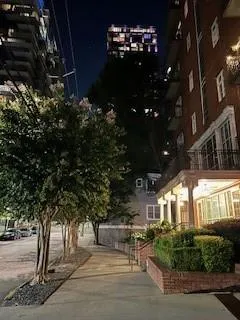 $399,900 | 206 11th Street Northeast, Unit 205, Atlanta, GA 30309