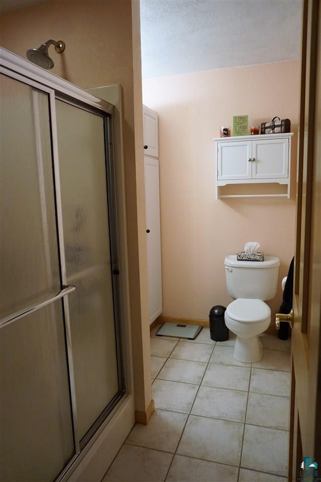 5222 Maple Grove Road Hermantown, MN 55811 - Photo 19 of 24 3/4 Bathroom