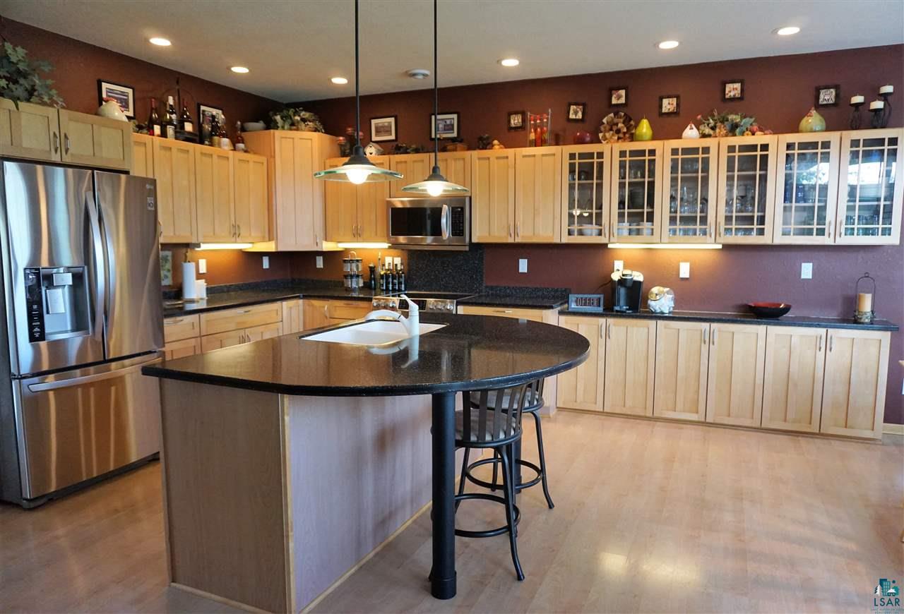 5222 Maple Grove Road Hermantown, MN 55811 - Photo 10 of 24 Kitchen