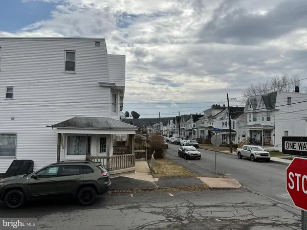 $95,000 | 337 West Pine Street, Frackville, PA 17931