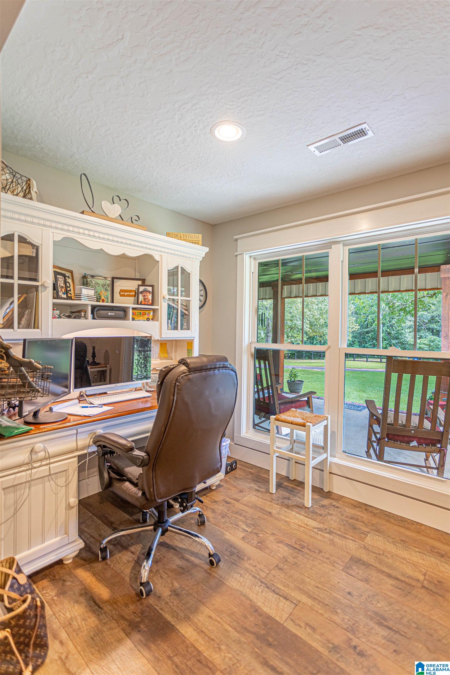 190 Shadow Trace Anniston, AL 36201 - Photo 26 of 33