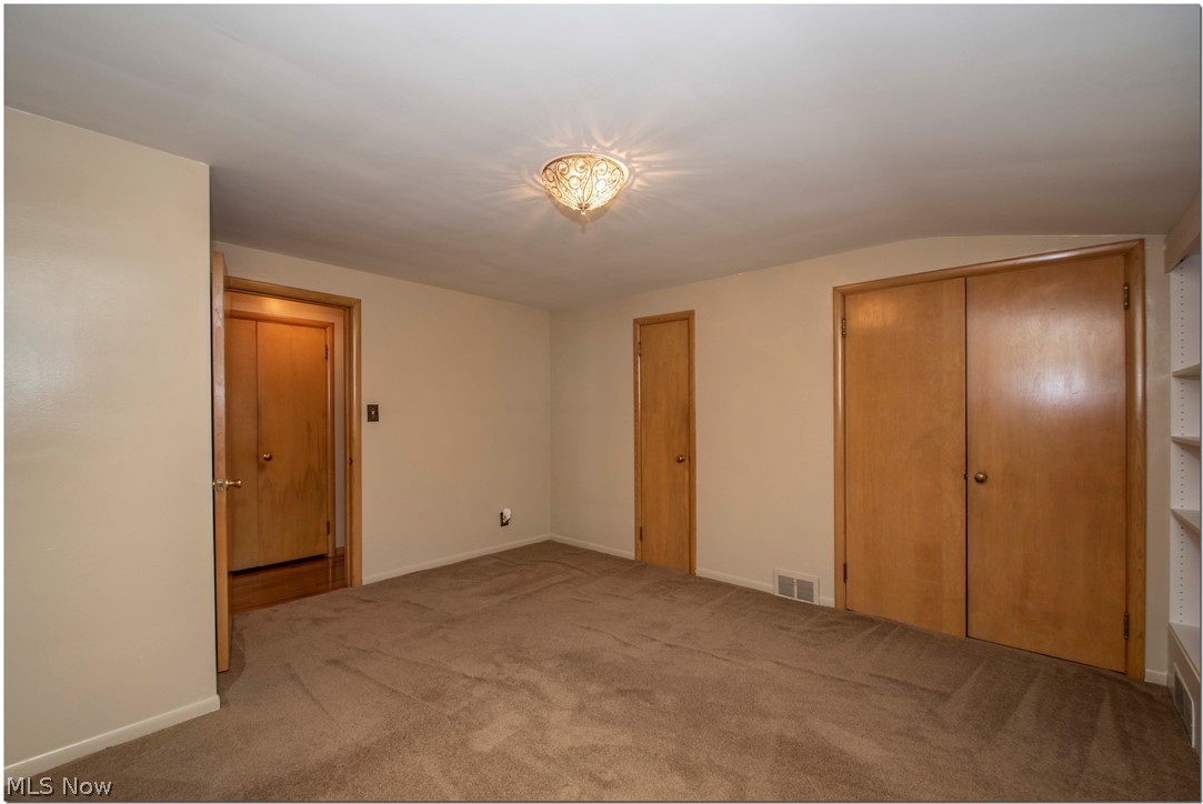 1348 Argonne Road Cleveland, OH 44121 - Photo 16 of 24 Gallery Image 16