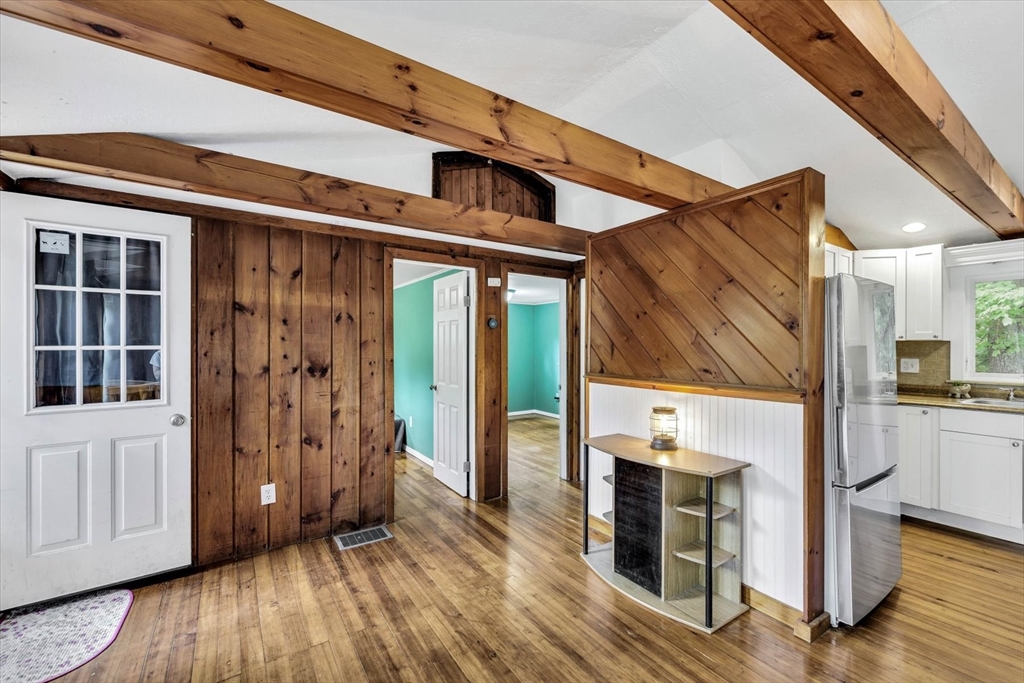 95 Lake Avenue Wareham, MA 02538 - Photo 16 of 38