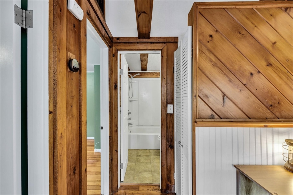 95 Lake Avenue Wareham, MA 02538 - Photo 20 of 38