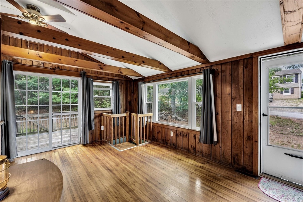 95 Lake Avenue Wareham, MA 02538 - Photo 6 of 38