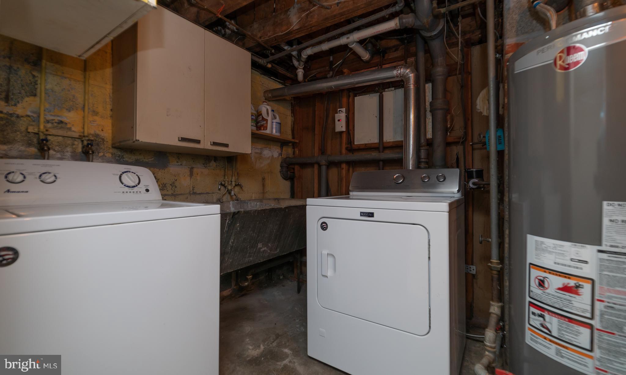 4502 Clearfield Road Silver Spring, MD 20906 - Photo 28 of 33 Laundry room