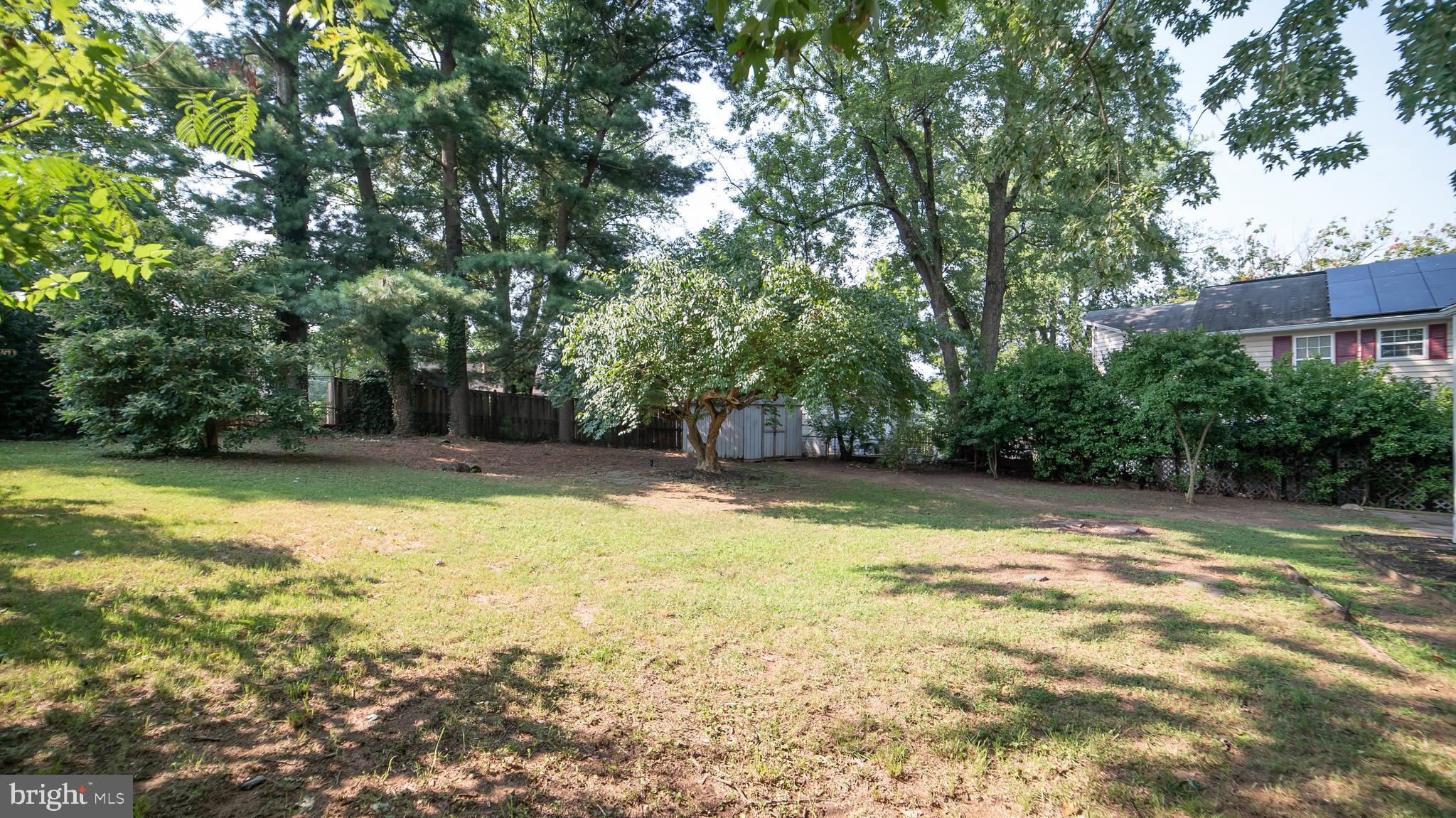 4502 Clearfield Road Silver Spring, MD 20906 - Photo 10 of 33 Back Yard