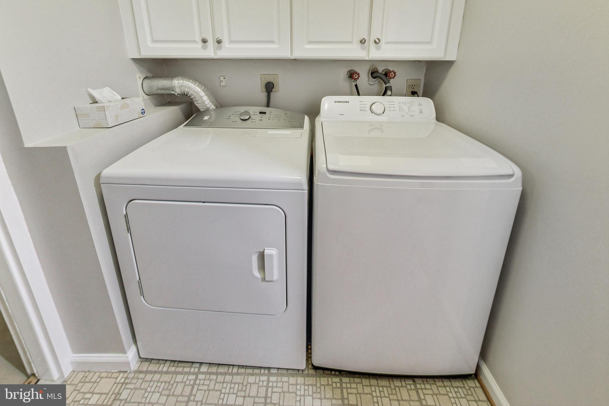 6910 Raspberry Plain Place Springfield, VA 22153 - Photo 23 of 43 Brand NEW washer and dryer