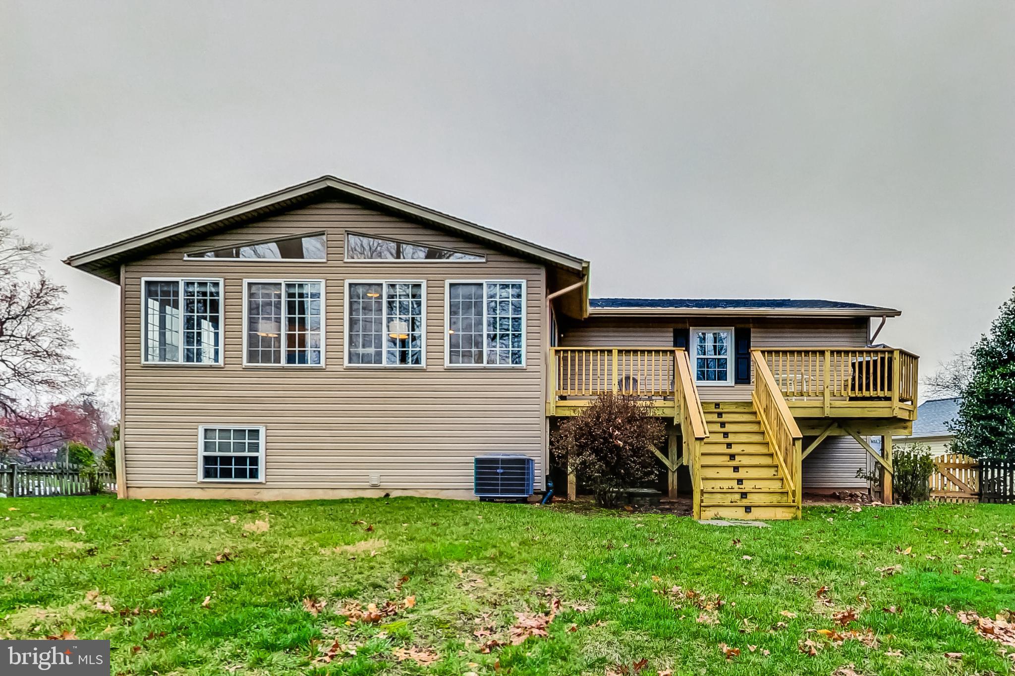 6910 Raspberry Plain Place Springfield, VA 22153 - Photo 38 of 43 Spacious 2 level addition