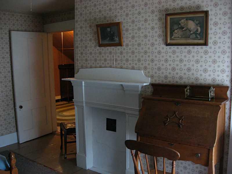 42 Portland Road Bridgton, ME 04009 - Photo 10 of 16 Bedroom.