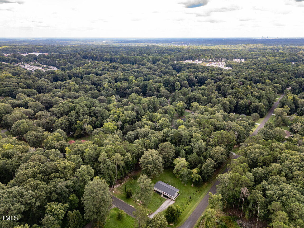 809 Lakeview Road Durham, NC 27712 - Photo 40 of 49 020-1280x960-photo