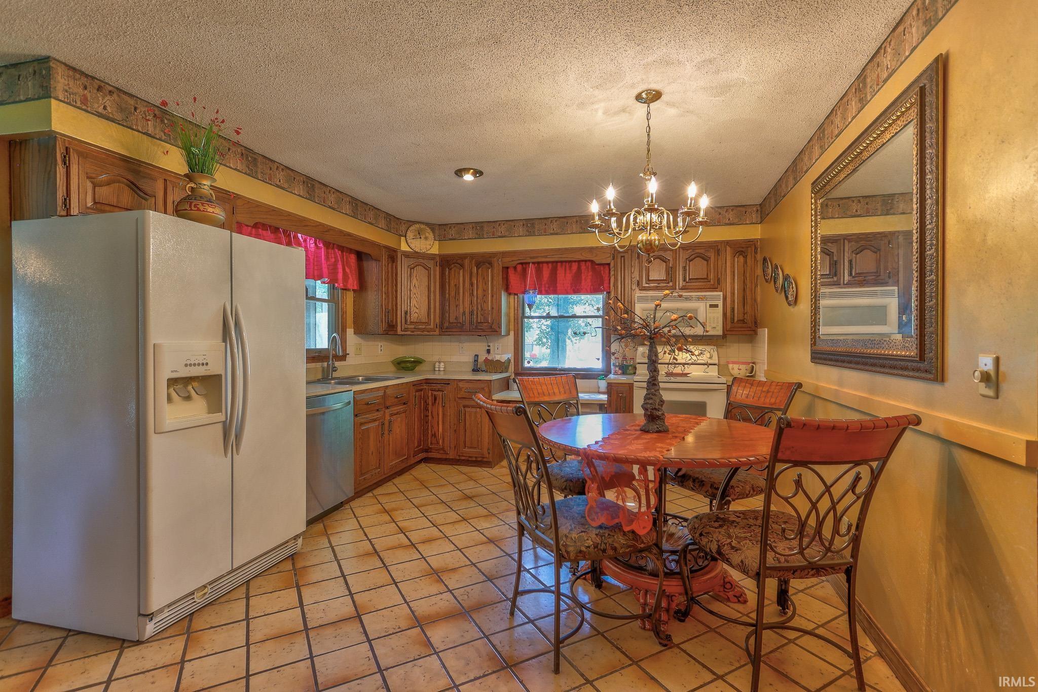 5697 Stacer Road Newburgh, IN 47630 - Photo 9 of 36 Gallery Image 9