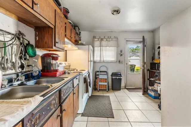 $370,000 | 1208 Springsax Road, Unit A B C, Tallahassee, FL 32305