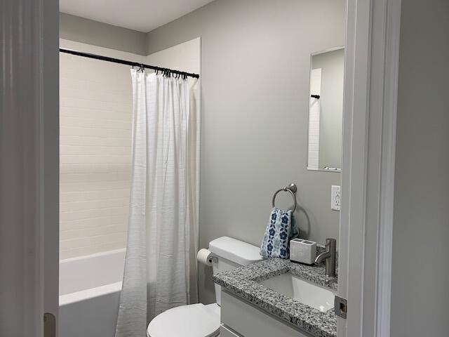439 Grayton Road Kingsford Heights, IN 46346 - Photo 6 of 23 640x480