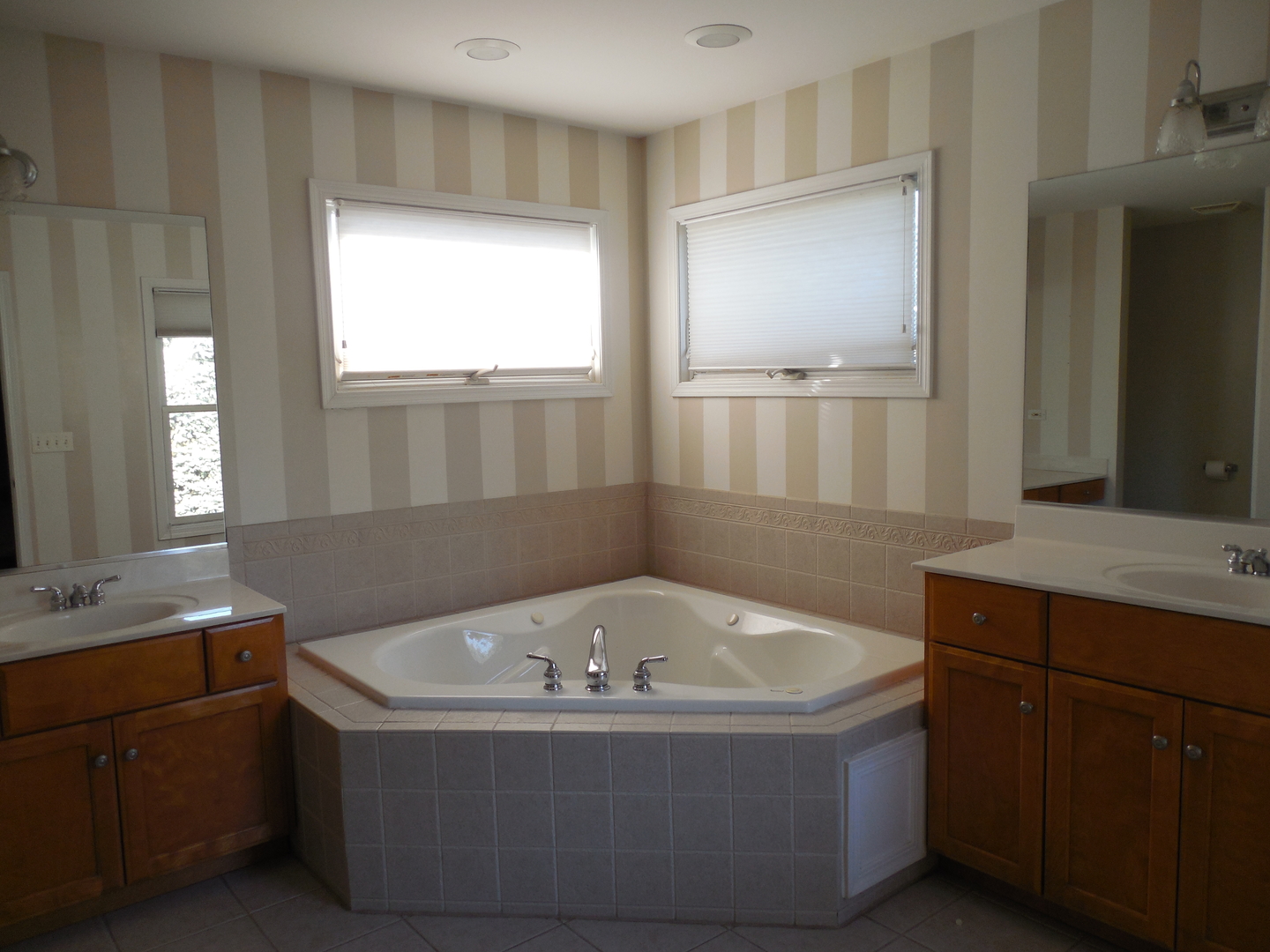 4N570 School Road St. Charles, IL 60175 - Photo 16 of 30