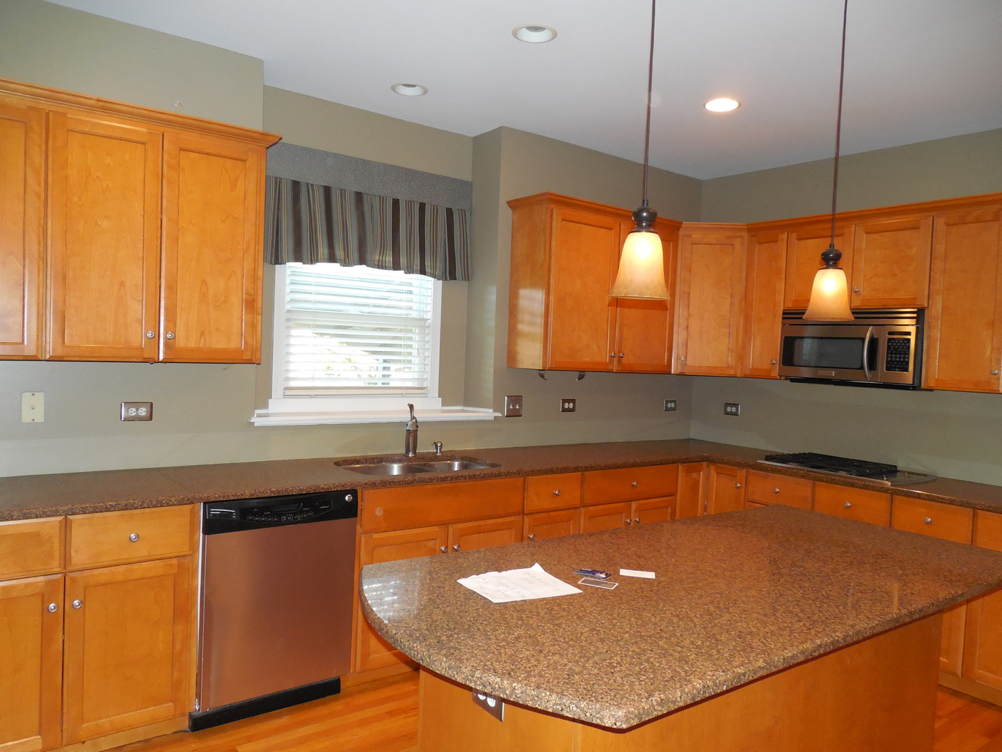 4N570 School Road St. Charles, IL 60175 - Photo 5 of 30