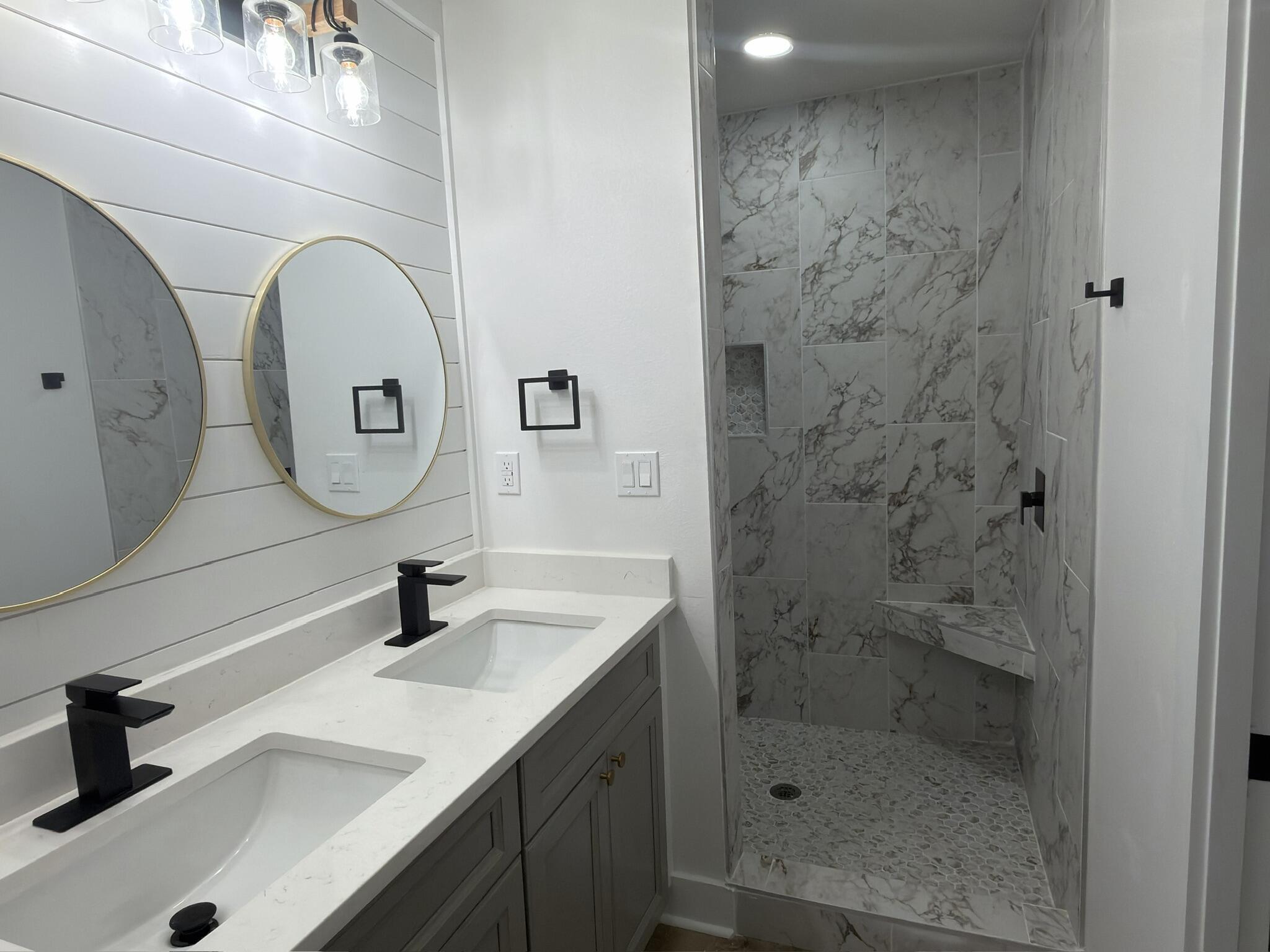 3172 Maple Street Crestview, FL 32539 - Photo 14 of 25 Tiled shower