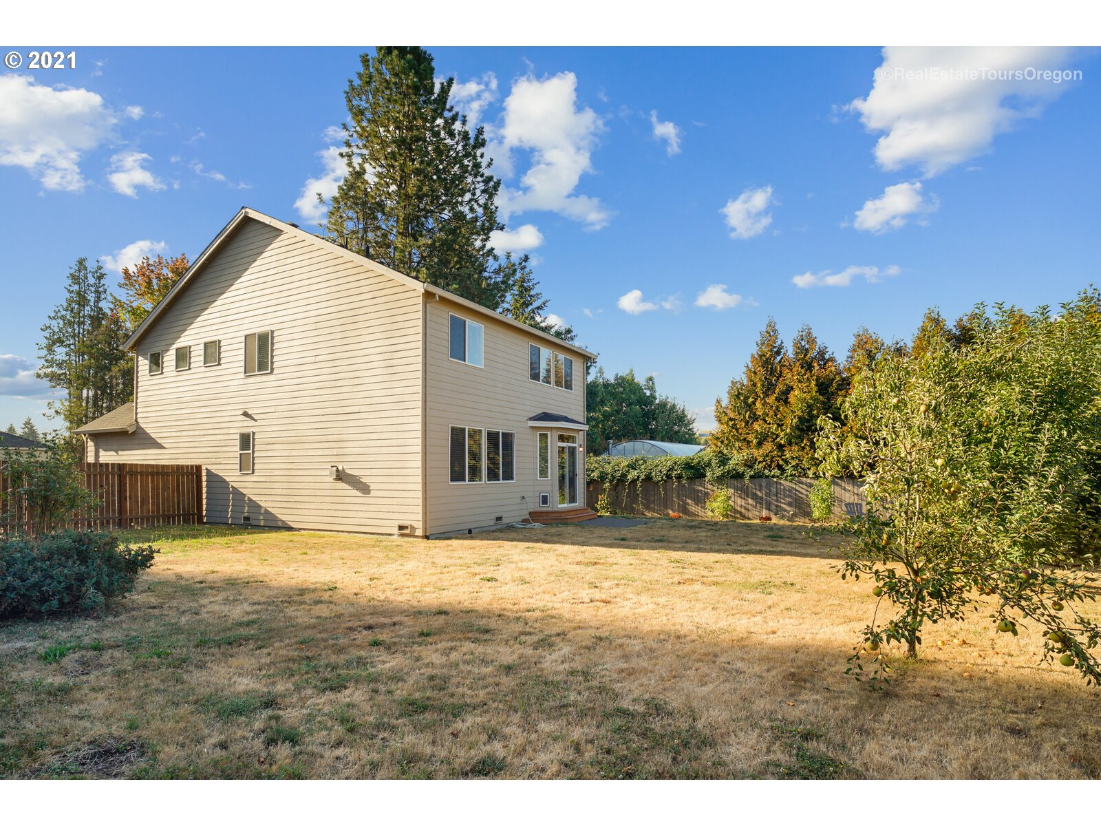 2213 Southeast Minter Bridge Road Hillsboro, OR 97123 - Photo 29 of 30 Gallery Image 29