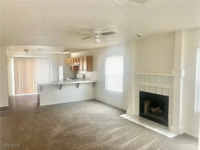 $1,595 | 5304 Harmony Street, Unit HOME, Las Vegas, NV 89107