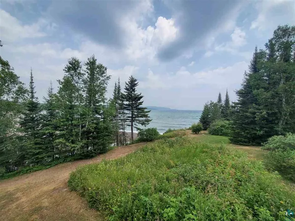 $62,000 | 1557 Superior Shores Drive, Unit 177, Two Harbors, MN 55616