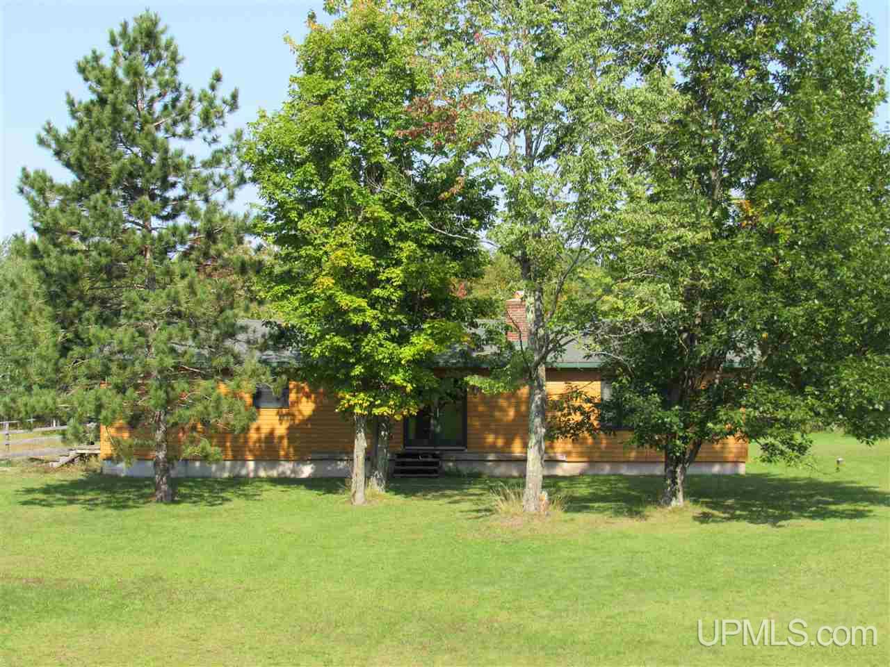 17357 Aura Road Lanse, MI 49946 - Photo 2 of 44 Gallery Image 2
