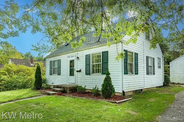 $2,750 | 1305 Collegewood Street, Ypsilanti, MI 48197