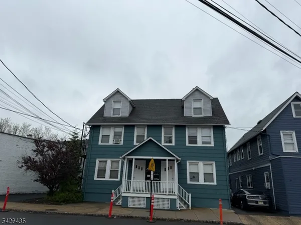 $2,000 | 526 Morris Avenue, Summit, NJ 07901