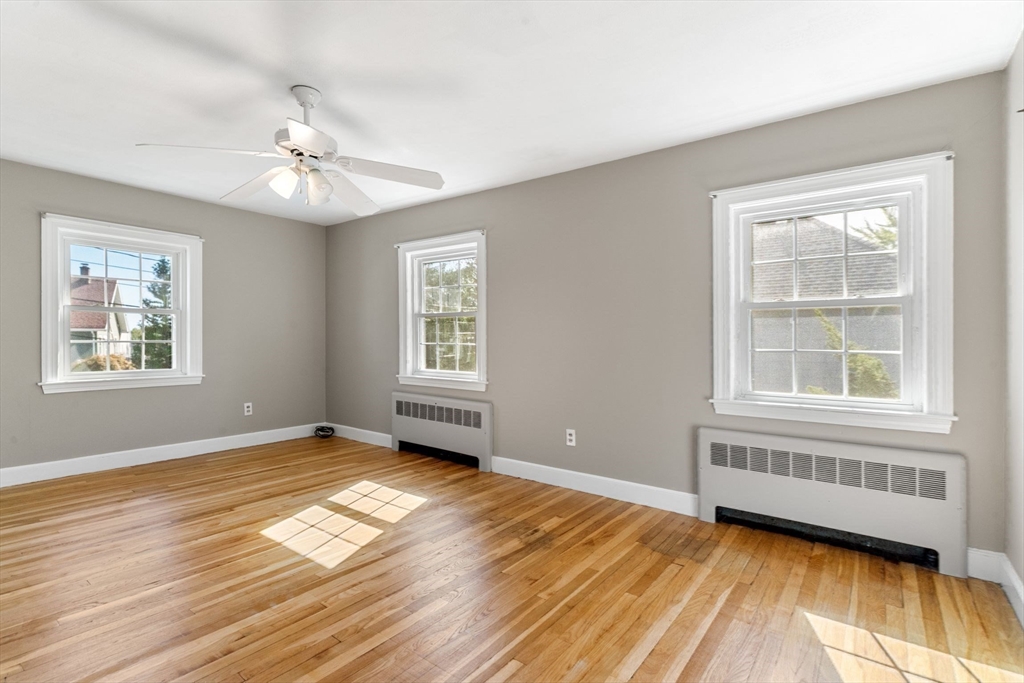 45 Commonwealth Avenue Dedham, MA 02026 - Photo 19 of 35
