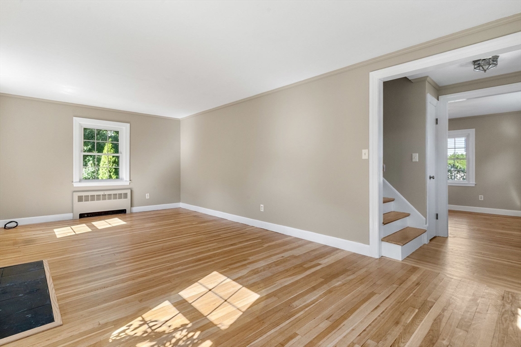 45 Commonwealth Avenue Dedham, MA 02026 - Photo 6 of 35