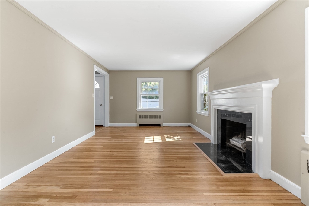 45 Commonwealth Avenue Dedham, MA 02026 - Photo 8 of 35
