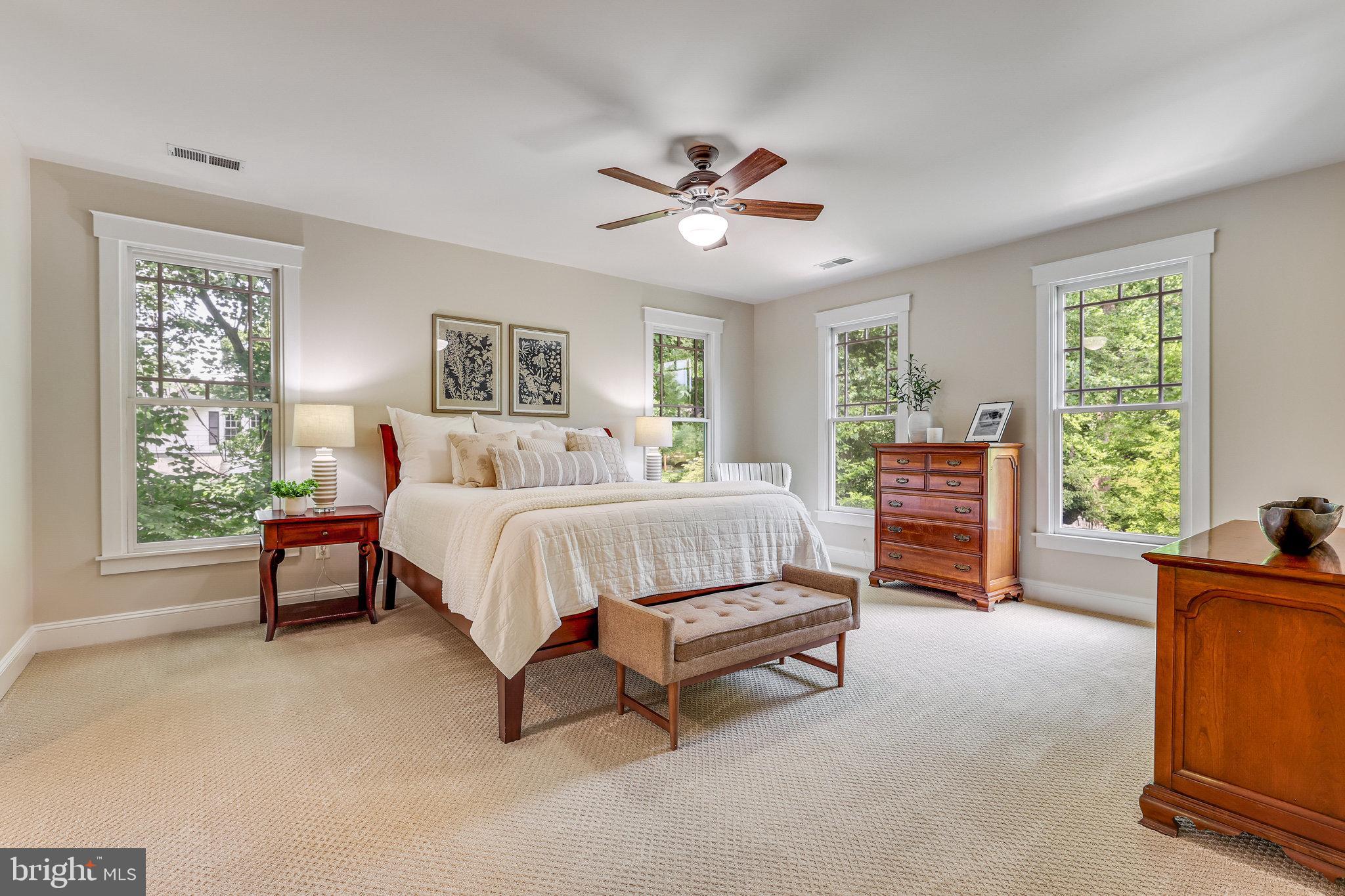 320 Adahi Road Southeast Vienna, VA 22180 - Photo 25 of 50