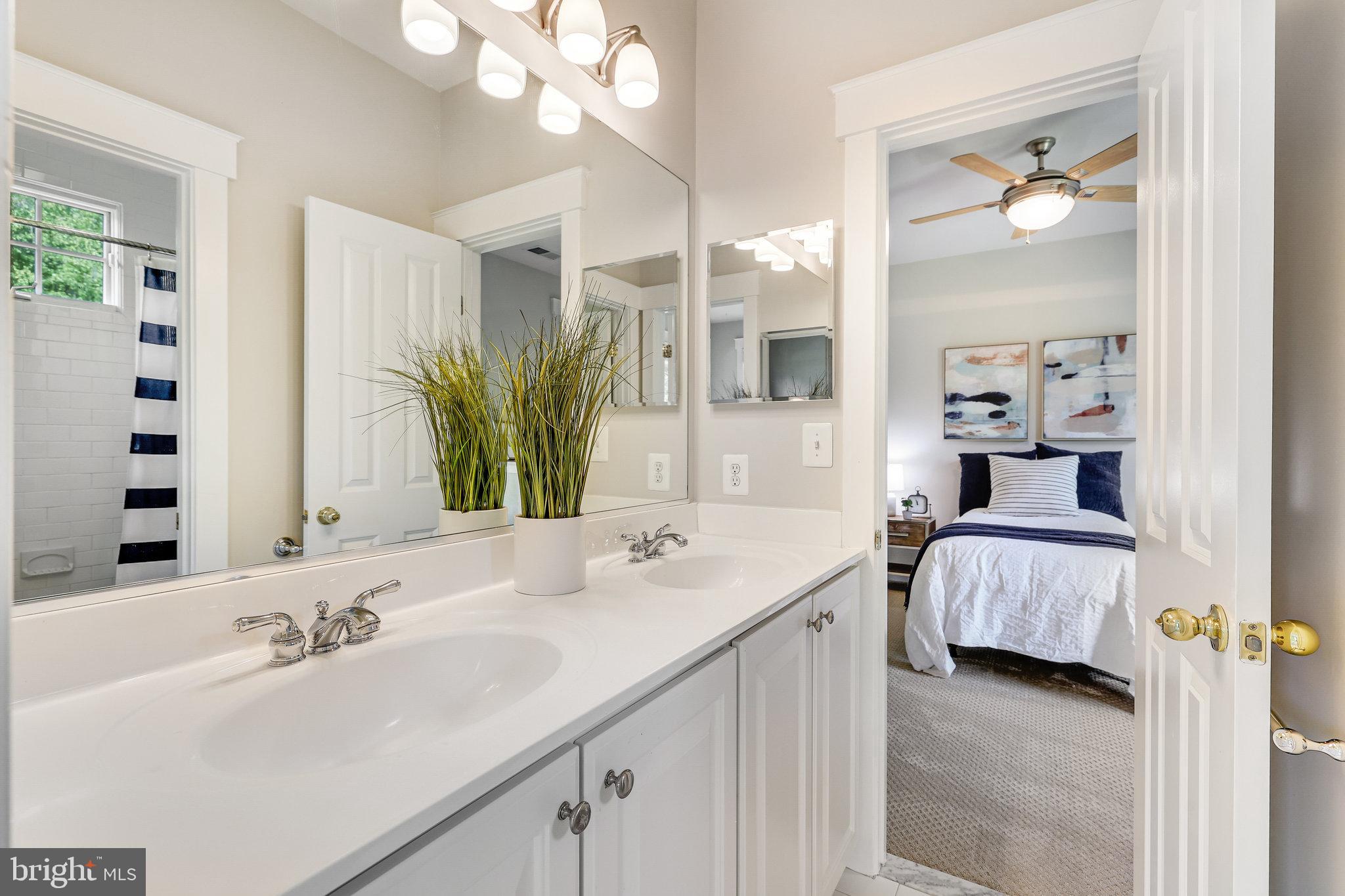 320 Adahi Road Southeast Vienna, VA 22180 - Photo 32 of 50