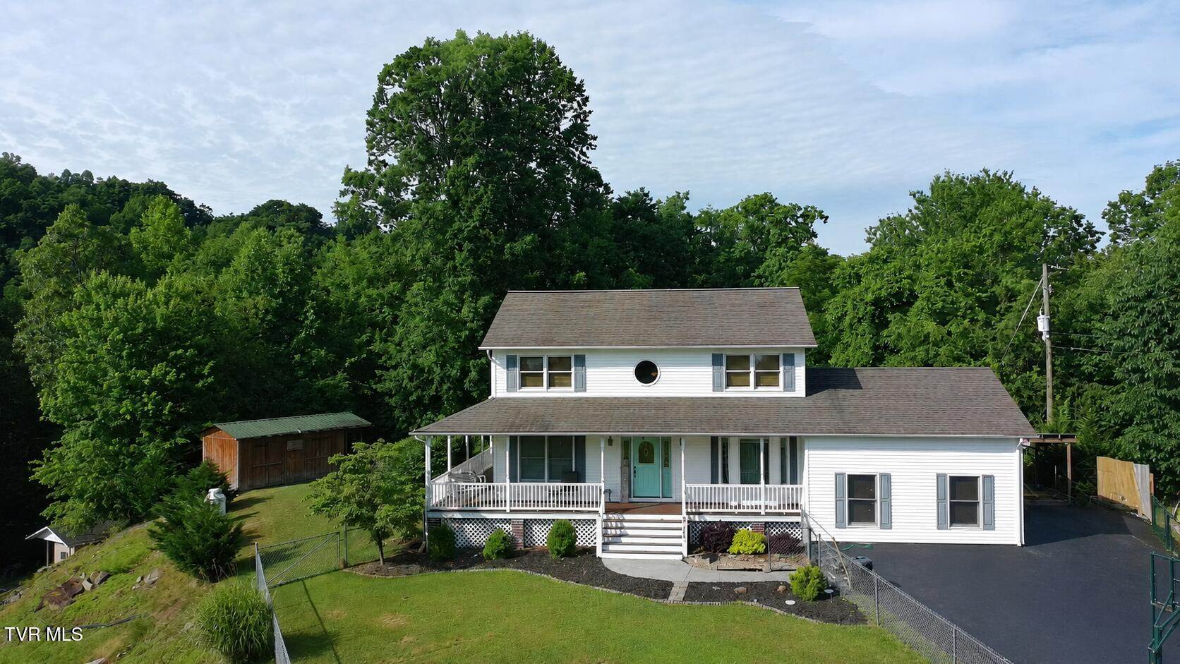 9269 Mountain Cove Road Pound, VA 24279 - Photo 41 of 41 31754241-cb7e-469d-8fc4-e061dc4b804c