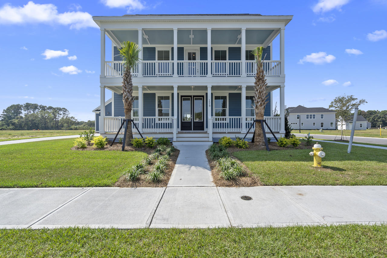 1553 Charming Nancy Road Charleston, SC 29412 - Photo 2 of 40 grand foyer