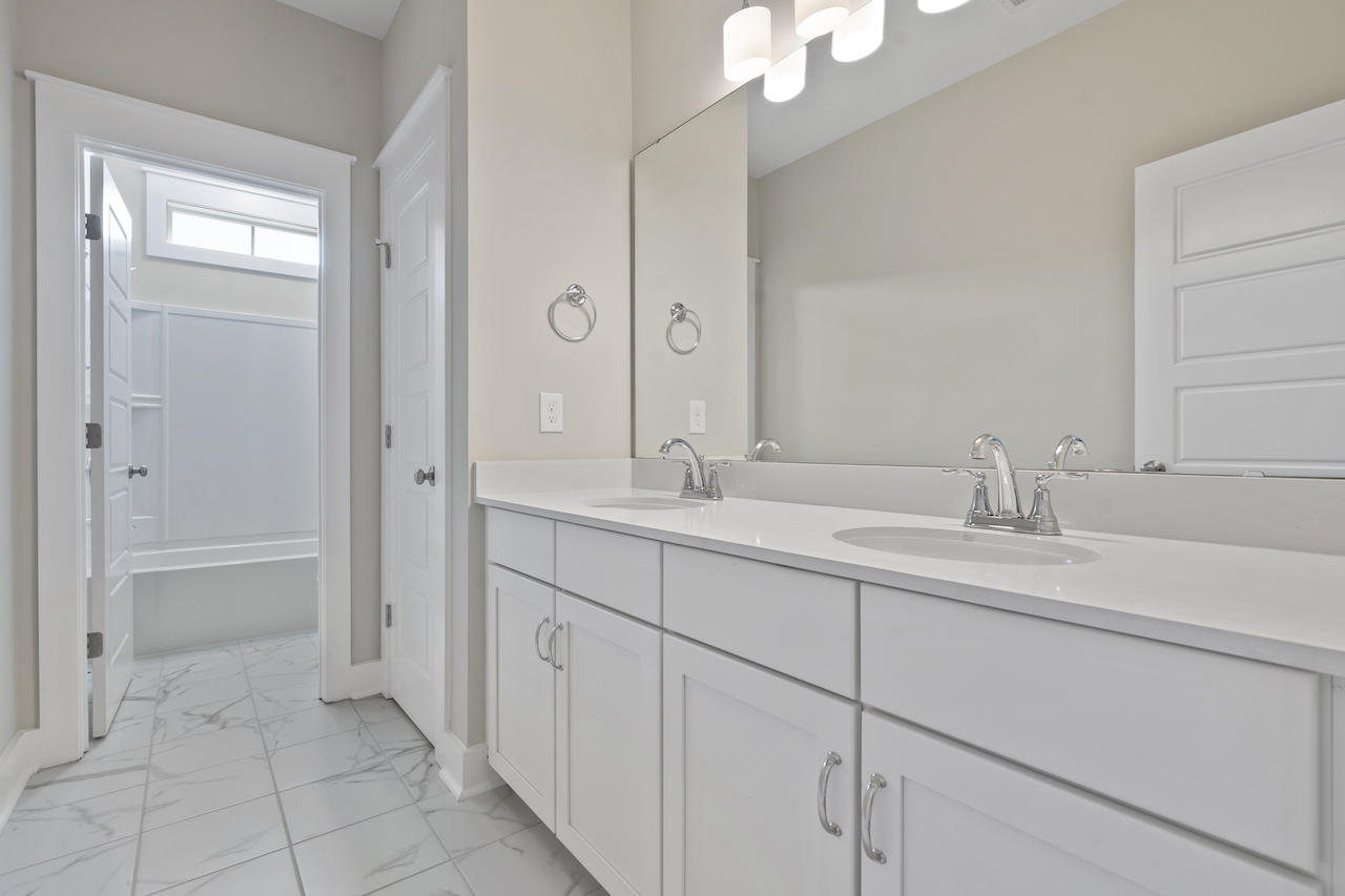 1553 Charming Nancy Road Charleston, SC 29412 - Photo 17 of 40 3rd floor bonus