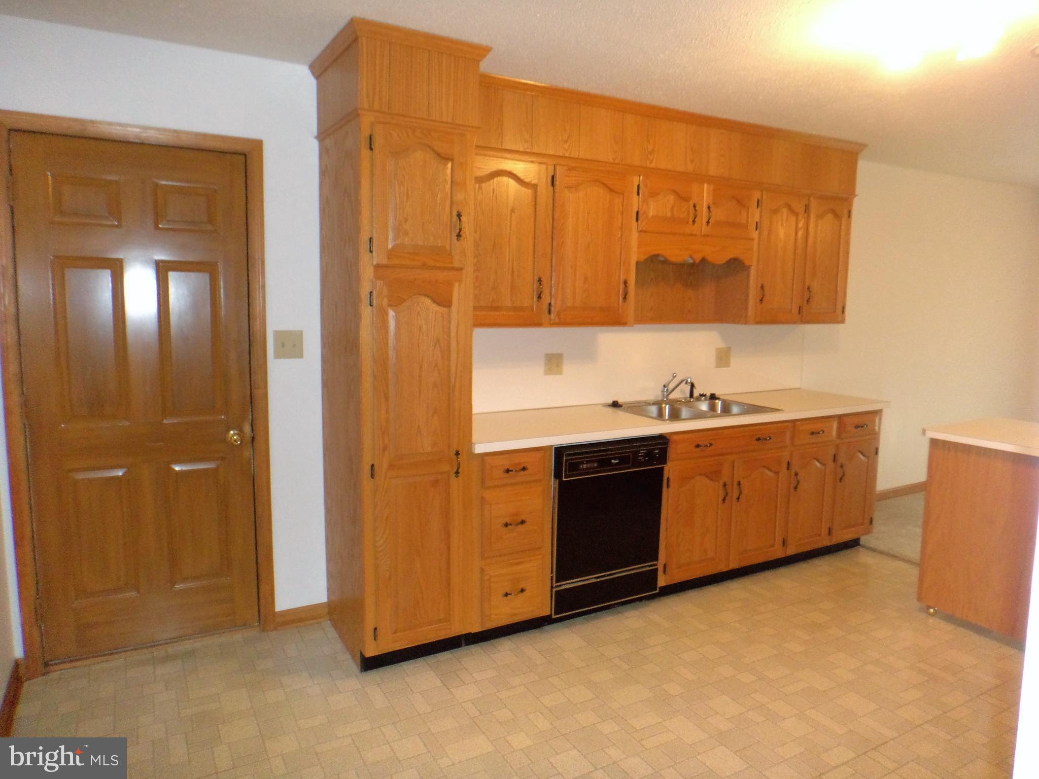214 Minnich Road Chambersburg, PA 17201 - Photo 4 of 23 Kitchen