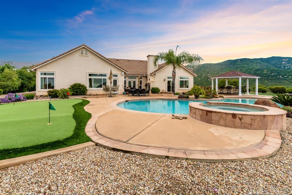 26183 Engelmann Road Valley Center, CA 92082 - Photo 18 of 25