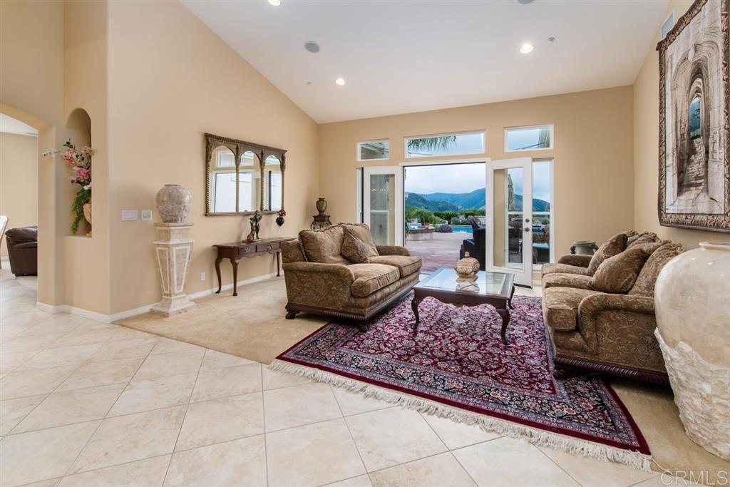 26183 Engelmann Road Valley Center, CA 92082 - Photo 7 of 25