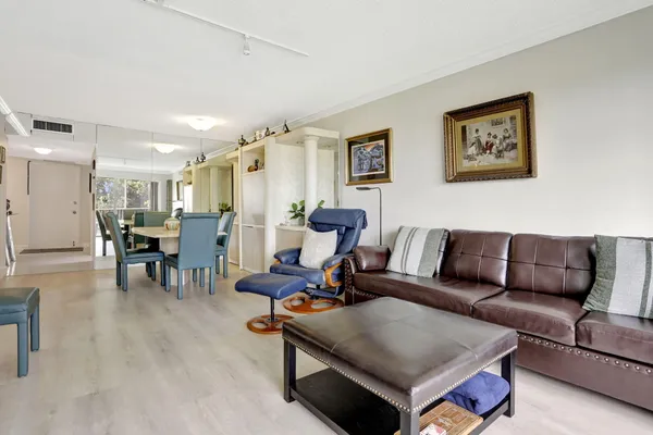 $1,675 | 2851 South Palm Aire Drive, Unit 407, Pompano Beach, FL 33069