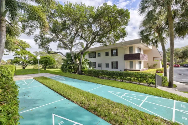 $1,675 | 2851 South Palm Aire Drive, Unit 407, Pompano Beach, FL 33069