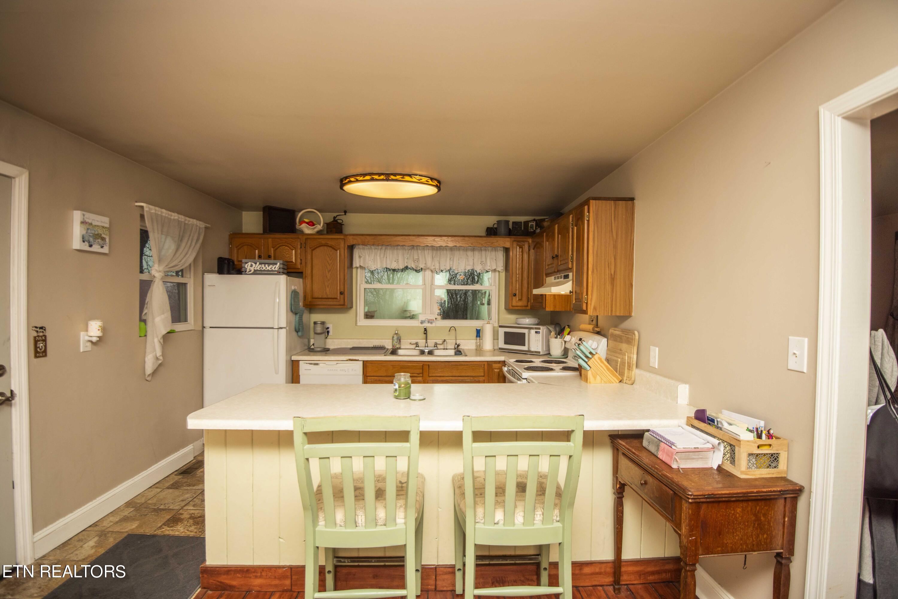 2320 Hidden Mountain Road Sevierville, TN 37876 - Photo 11 of 51 kitchen 9_1