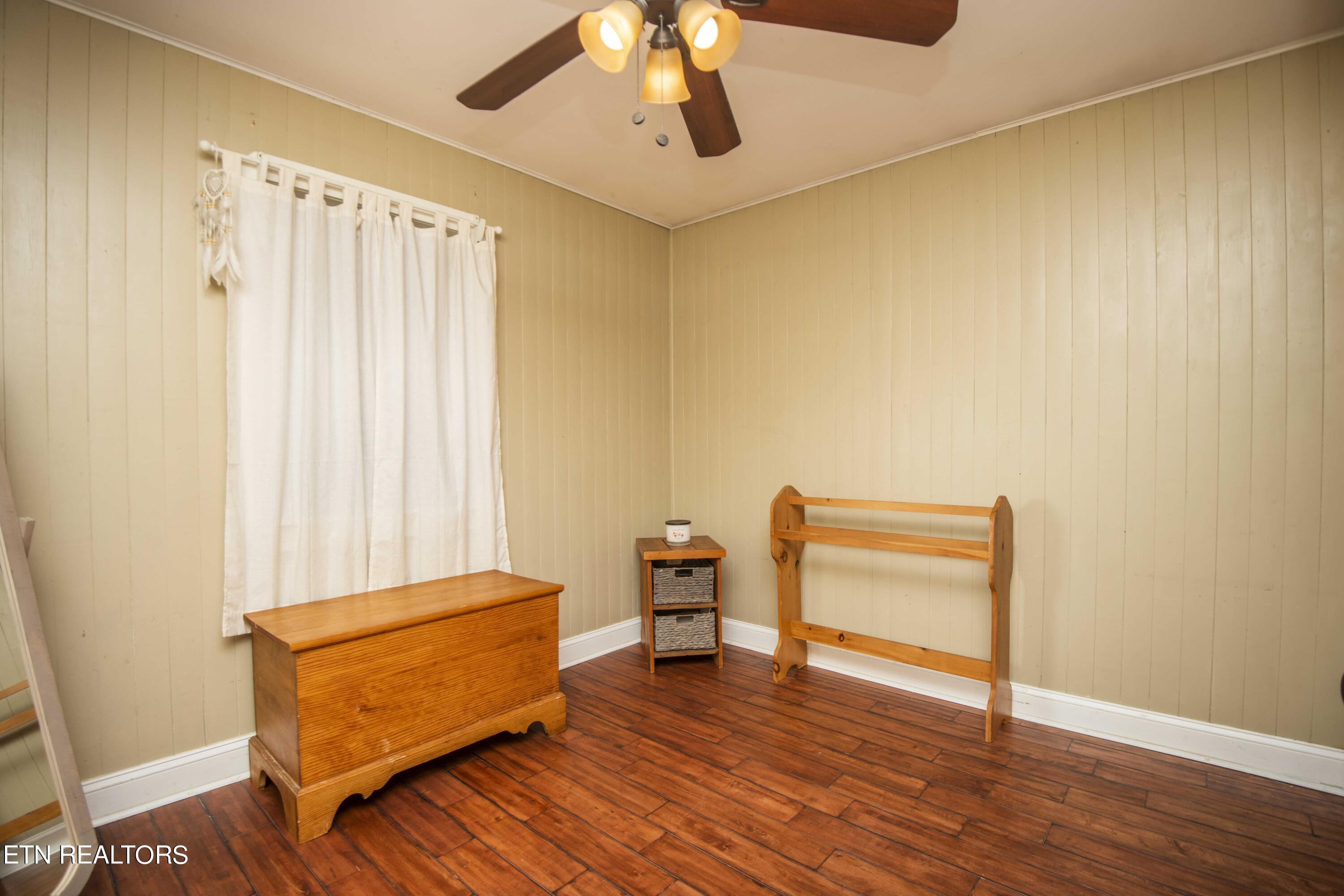 2320 Hidden Mountain Road Sevierville, TN 37876 - Photo 29 of 51 second bed 3_1