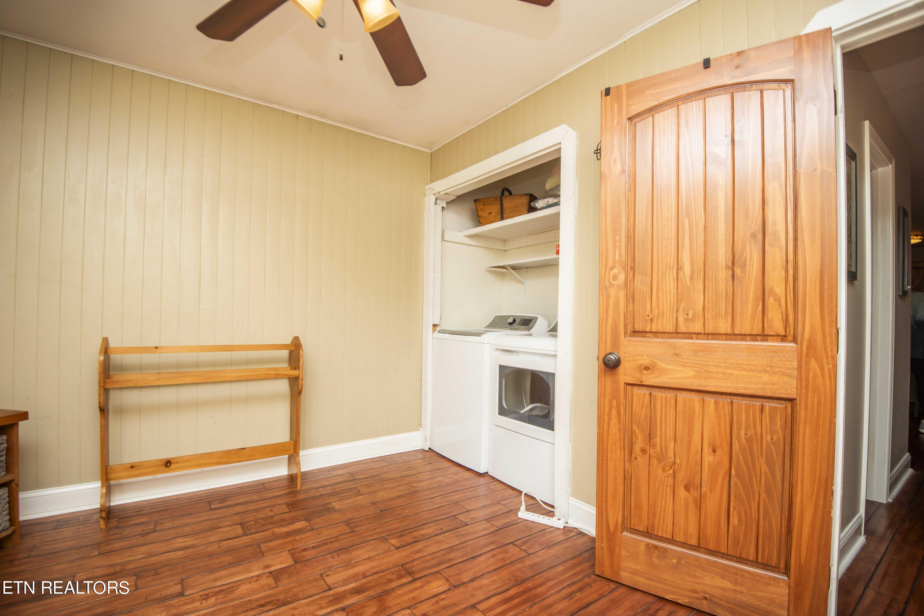 2320 Hidden Mountain Road Sevierville, TN 37876 - Photo 30 of 51 second bed_1
