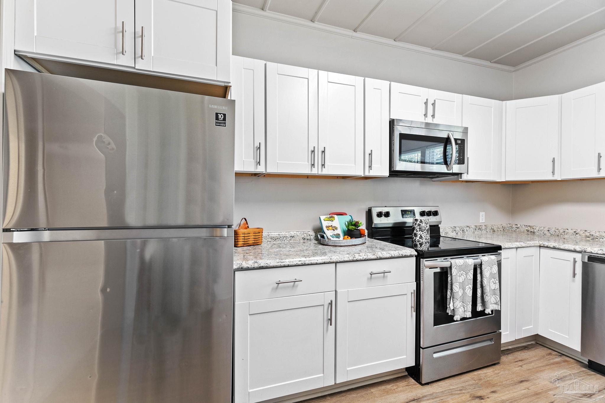 7671 Wallace Road Brewton, AL 36426 - Photo 13 of 61
