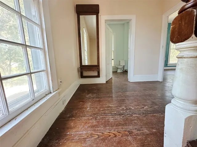 $248,900 | 100 West Stockbridge Street, Eagle Lake, TX 77434